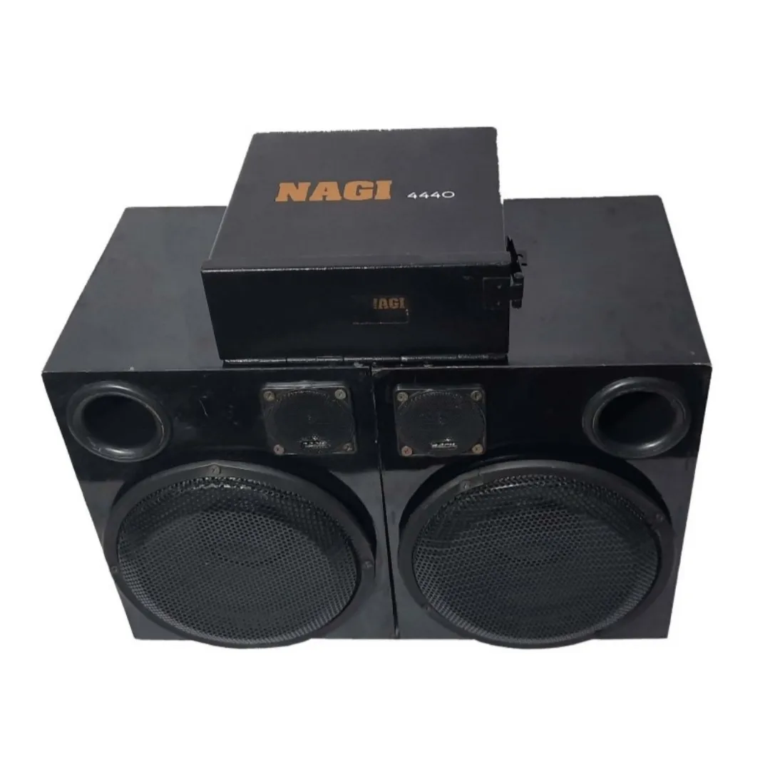 N 90 8-INCH (PAIR) Tractor Music System